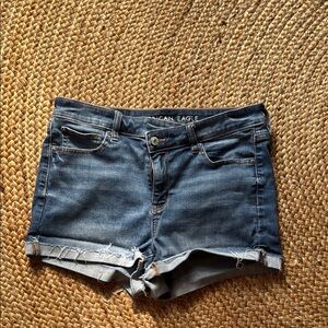 American Eagle Outfitters Women's High Rise Shortie